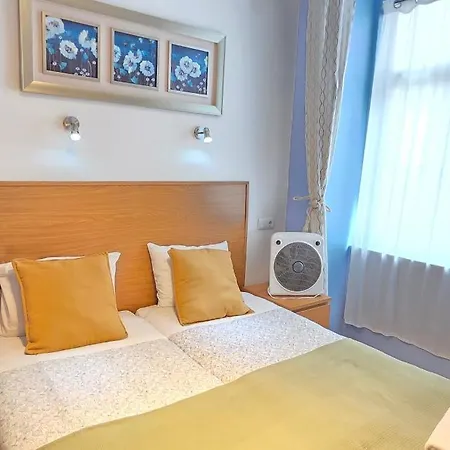 Baixasuites 3*