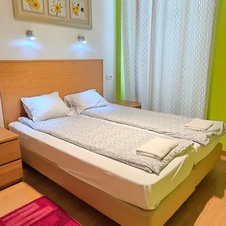 Baixasuites 3*