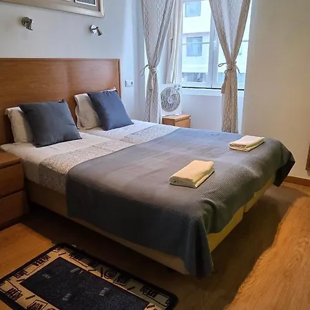 Baixasuites Bed and Breakfast